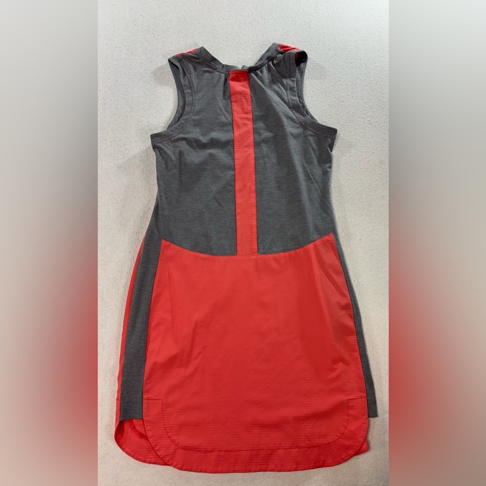 Title Nine Athletic Dress Womens Medium Coral Gray Sleeveless Athleisure Sporty - Picture 6 of 8